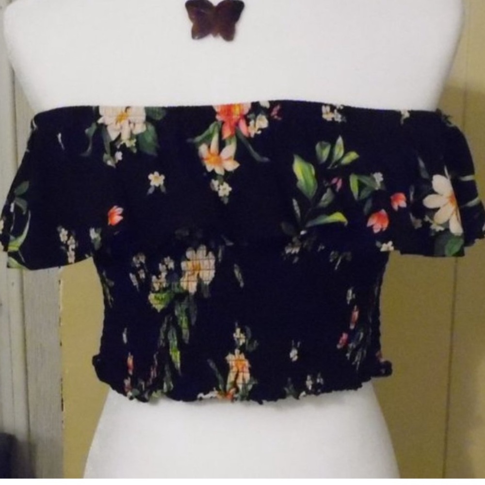 Boho Tropical Floral top - Picture 3 of 4